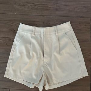 Women's Cream Shorts